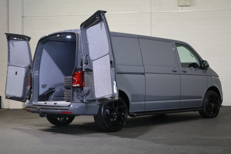 Volkswagen Transporter 2.0 TDI 150pk L2 H1 Bulli 75th Edition