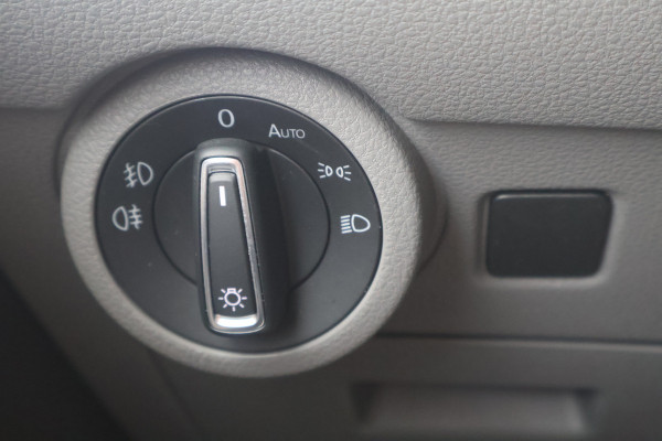 Volkswagen Transporter 2.0 TDI 150pk L2 H1 Bulli 75th Edition