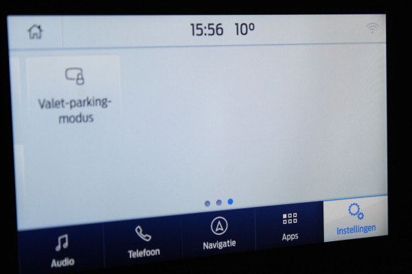 Ford Transit Connect 1.5-120pk EcoBlue L2 Trend / 8traps-AUTOMAAT ! Erg nette Ford Transit Connect, laadruimte v.v. van een praktisch inbouw. Autm. airco dual, 3-zits, metallic lak, pdc v+a, Apple carplay, schuifdeur li+re, navigatie, cruise cntrl, stoelverwarming, camera etc.