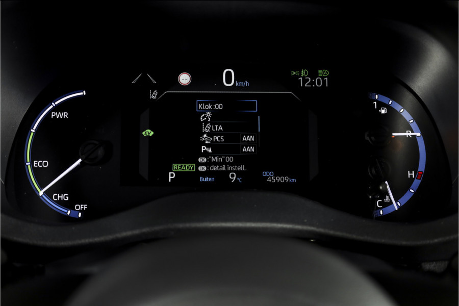 Toyota Yaris Cross 1.5 Hybrid First Edition | Adapt. Cruise | Stoelverw. | PDC | Camera | App. Connect | ECC | Trekhaak | LM 17" |