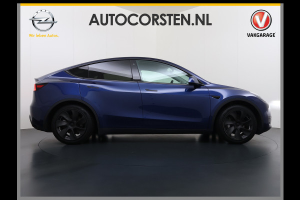 Tesla Model Y RWD 300pk Trekhaak SOH 92% Warmtepomp LFP-Accu Leer Lmv Camera's Panoramadak Adap.Cruise Navi Ecc Autopilot Stoel+Stuur+Achterbank Verwarming Elek.Achterklep Dodehoek detector Draadloze telefoonlader 1e Eigenaar 1.600KG Trekgewicht Fabrieksgarantie op Motor en Accu tot 22-04-2032/160.000km