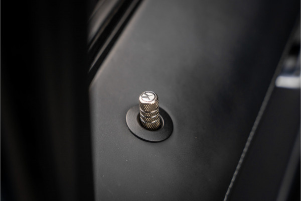 Mercedes-Benz G-Klasse MANSORY G63 800 Widestar - Panorama | 24 Inch | Burmester | Carbon details | Certificaat | 360 camera