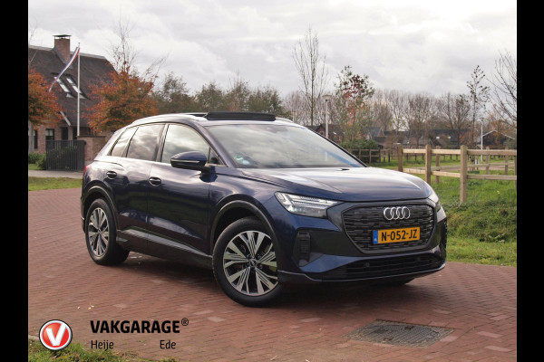 Audi Q4 e-tron 40 Launch edition Advanced Plus 77 kWh | SOH 92% | Panoramadak | Camera | Trekhaak | Sfeerverlichting | Apple Carplay |