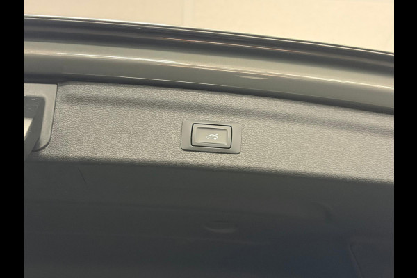 Audi Q3 45 TFSI*Plug-in Hybride*245PK*Stoelverwarming*PDC*Cruise-Control*Xenon*Led*