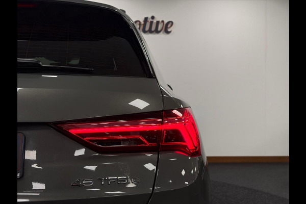 Audi Q3 45 TFSI*Plug-in Hybride*245PK*Stoelverwarming*PDC*Cruise-Control*Xenon*Led*