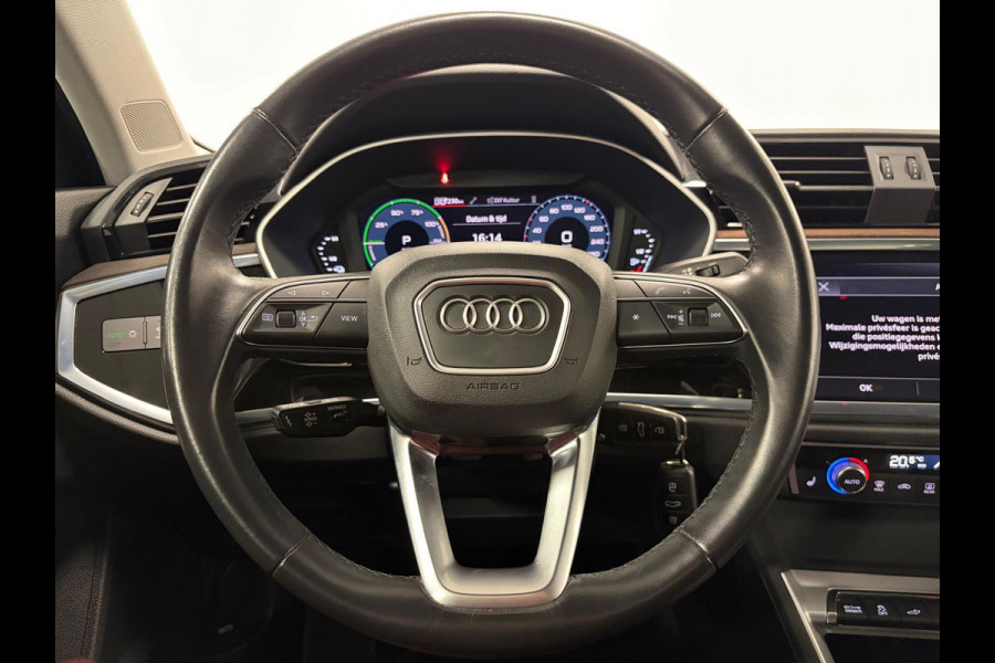 Audi Q3 45 TFSI*Plug-in Hybride*245PK*Stoelverwarming*PDC*Cruise-Control*Xenon*Led*