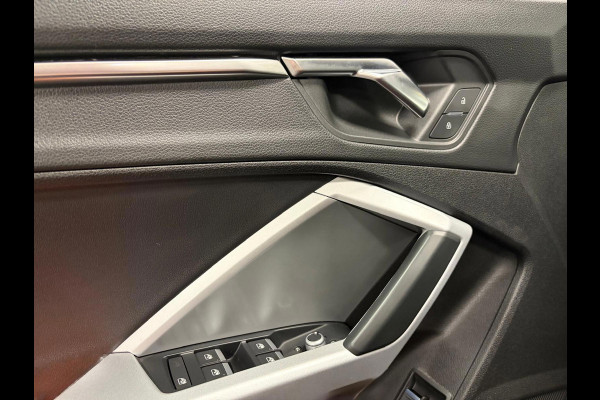 Audi Q3 45 TFSI*Plug-in Hybride*245PK*Stoelverwarming*PDC*Cruise-Control*Xenon*Led*