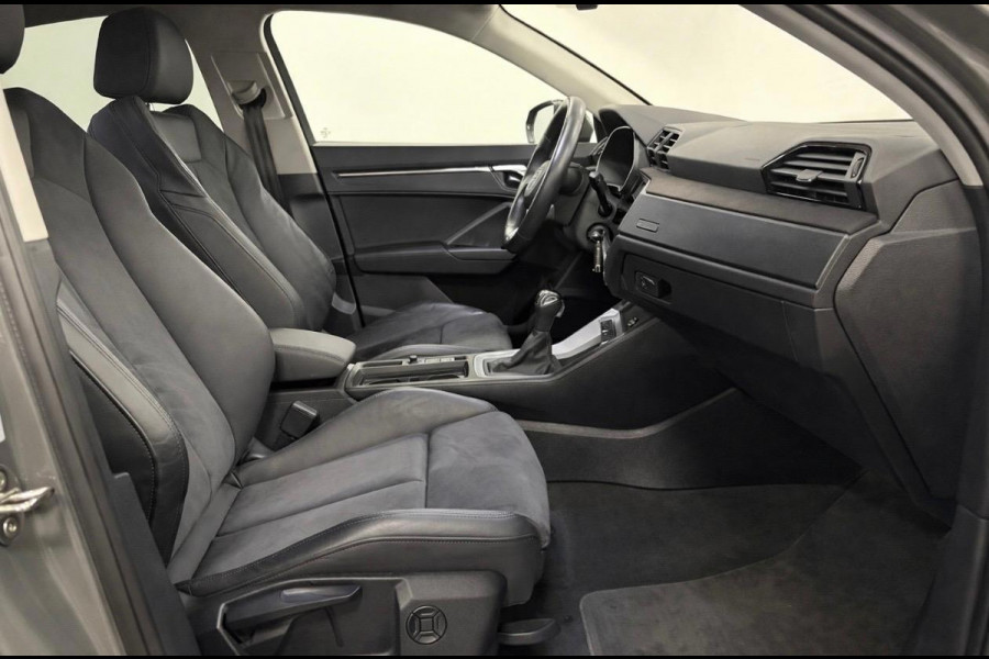 Audi Q3 45 TFSI*Plug-in Hybride*245PK*Stoelverwarming*PDC*Cruise-Control*Xenon*Led*