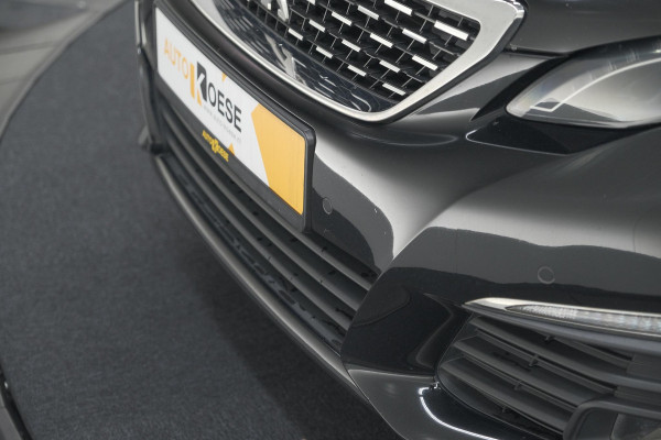 Peugeot 308 SW PureTech 130 GT-line | Trekhaak | Panoramadak | Camera | Alcantara Bekleding | Dodehoekdetectie