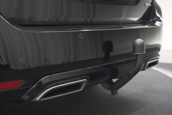 Peugeot 308 SW PureTech 130 GT-line | Trekhaak | Panoramadak | Camera | Alcantara Bekleding | Dodehoekdetectie
