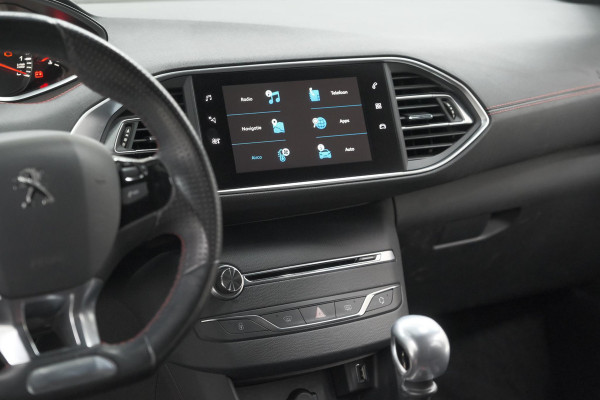 Peugeot 308 SW PureTech 130 GT-line | Trekhaak | Panoramadak | Camera | Alcantara Bekleding | Dodehoekdetectie