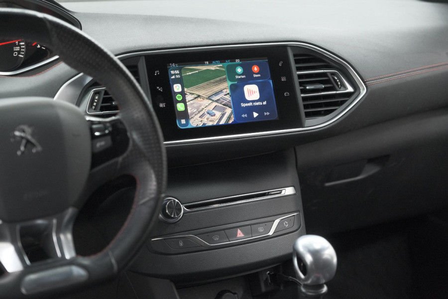 Peugeot 308 SW PureTech 130 GT-line | Trekhaak | Panoramadak | Camera | Alcantara Bekleding | Dodehoekdetectie