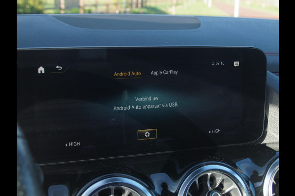 Mercedes-Benz EQA 250 Business Solution AMG 67 kWh | SOH 96% | Panoramadak | Head-Up Display | Burmester | 360 Camera |