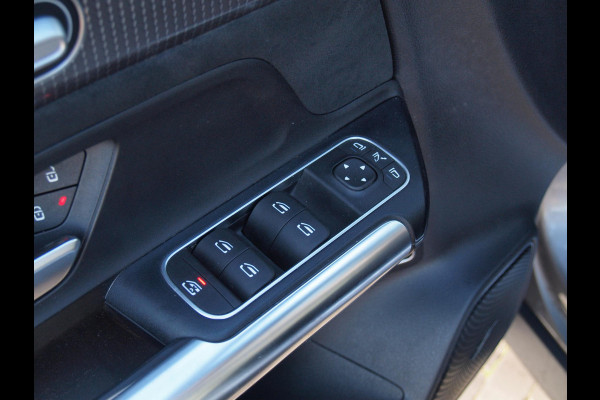 Mercedes-Benz EQA 250 Business Solution AMG 67 kWh | SOH 96% | Panoramadak | Head-Up Display | Burmester | 360 Camera |