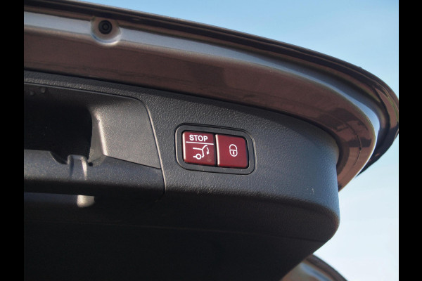 Mercedes-Benz EQA 250 Business Solution AMG 67 kWh | SOH 96% | Panoramadak | Head-Up Display | Burmester | 360 Camera |