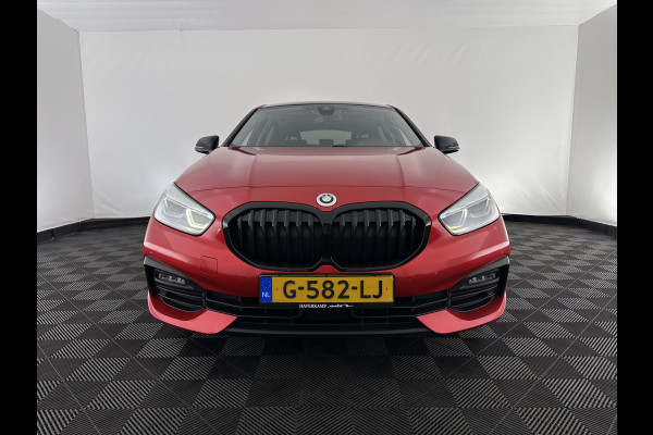 BMW 1-serie 116D EXECUTIVE EDITION *DIGI-COCKPIT | FULL-LED | NAVI-FULLMAP | AMBIENT-LIGHT | CRUISE | KEYLESS | PRIVACY-GLASS | ECC | PDC | 16"ALU*