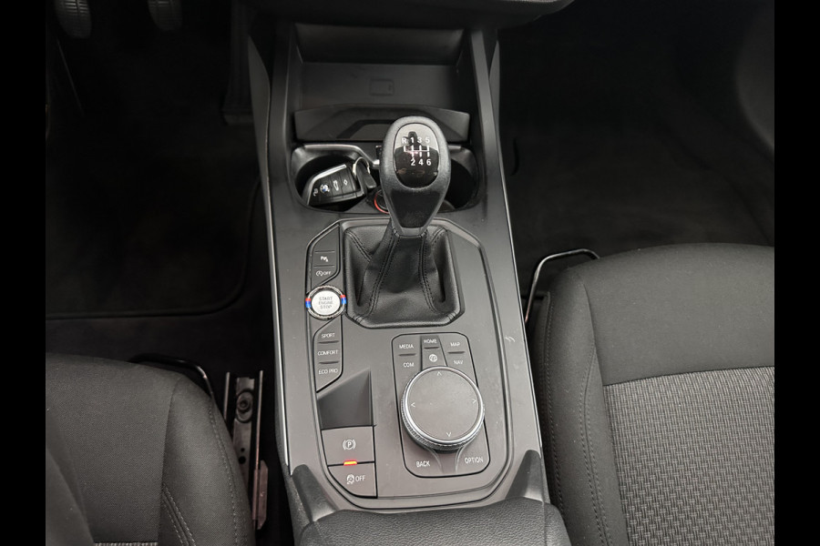 BMW 1-serie 116D EXECUTIVE EDITION *DIGI-COCKPIT | FULL-LED | NAVI-FULLMAP | AMBIENT-LIGHT | CRUISE | KEYLESS | PRIVACY-GLASS | ECC | PDC | 16"ALU*