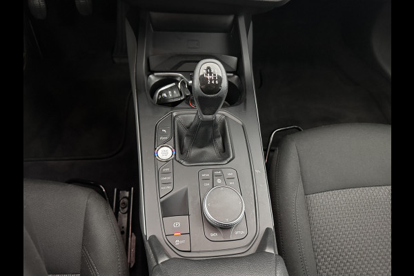 BMW 1-serie 116D EXECUTIVE EDITION *DIGI-COCKPIT | FULL-LED | NAVI-FULLMAP | AMBIENT-LIGHT | CRUISE | KEYLESS | PRIVACY-GLASS | ECC | PDC | 16"ALU*