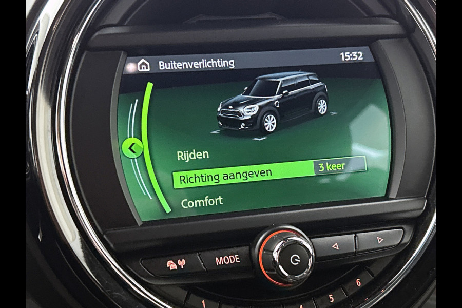 MINI Countryman 2.0 Cooper S Salt | LAGE KM! | 192PK | Pano | NL-Auto | Perf onderH | Carplay | ParkSens | Cruise | ETC