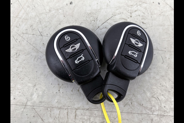 MINI Countryman 2.0 Cooper S Salt | LAGE KM! | 192PK | Pano | NL-Auto | Perf onderH | Carplay | ParkSens | Cruise | ETC