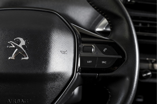 Peugeot 3008 1.2 PureTech 130 PK Active Pack Business Orig. NL | Dig. Cockpit | Cruise | PDC | NAV + App. Conncect | ECC | Afn. Trekhaak | LM 19" |