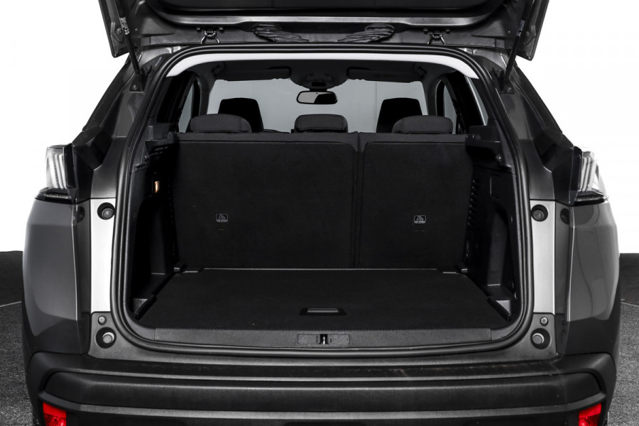 Peugeot 3008 1.2 PureTech 130 PK Active Pack Business Orig. NL | Dig. Cockpit | Cruise | PDC | NAV + App. Conncect | ECC | Afn. Trekhaak | LM 19" |