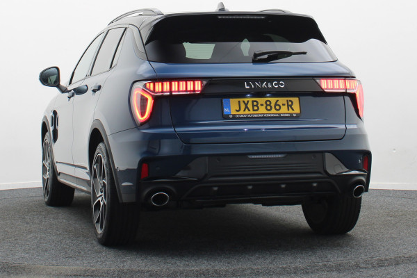 Lynk & Co 01 1.5 Plug-in Hybrid 360° Camera, Panoramadak, Zwarte hemel, ACC, Apple Carplay, DAB, 20''