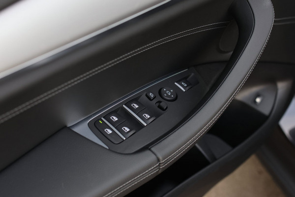 BMW X3 XDrive30e High Executive *Pano*Camera*Head-Up*Laser*Trekhaak*