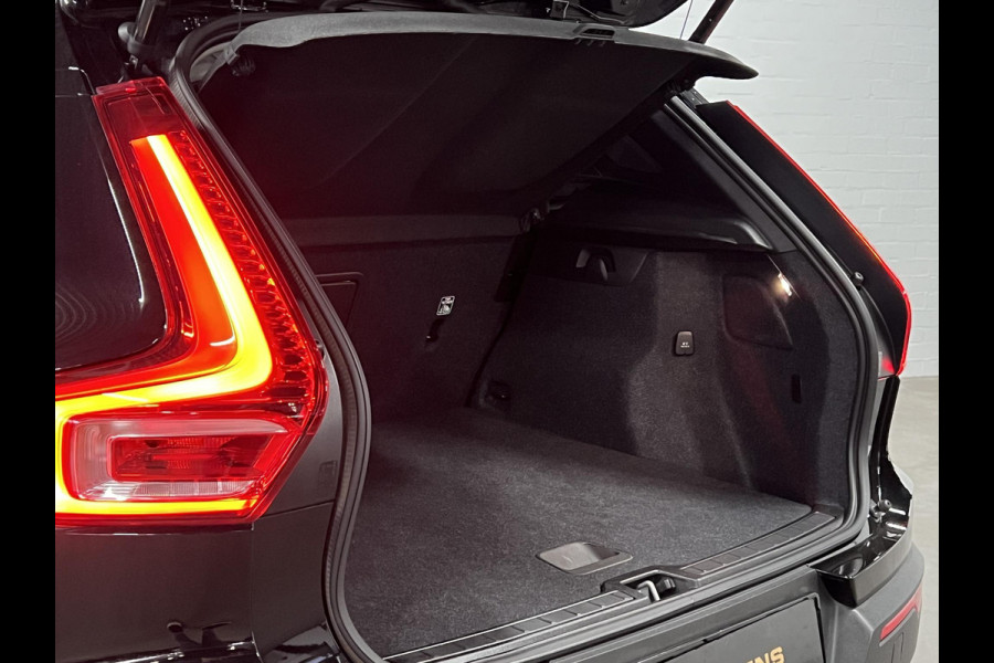 Volvo XC40 1.5 T5 Plug-in hybrid Ultimate Dark Open dak | Adat. cruise | 360 camera | Stuur-/stoelverwarming | Memory | Leder | Harman/Kardon