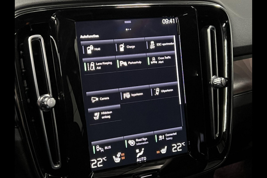 Volvo XC40 1.5 T5 Plug-in hybrid Ultimate Dark Open dak | Adat. cruise | 360 camera | Stuur-/stoelverwarming | Memory | Leder | Harman/Kardon