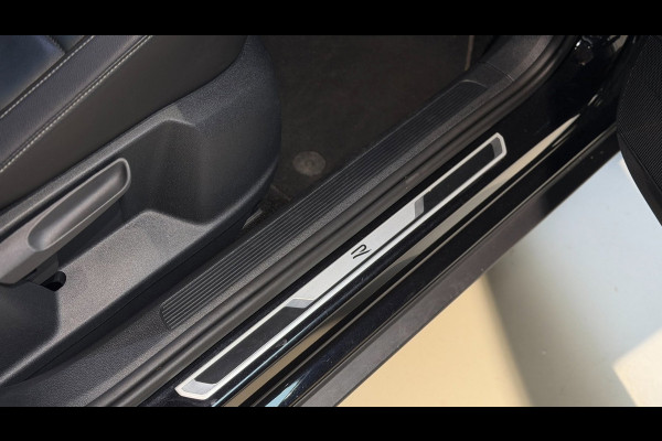 Volkswagen T-Roc 2.0 TSI 4Motion R |Pano|Leder|Beats|Camera|