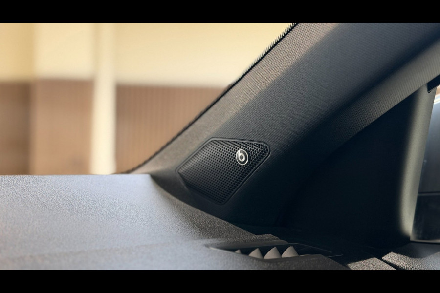 Volkswagen T-Roc 2.0 TSI 4Motion R |Pano|Leder|Beats|Camera|