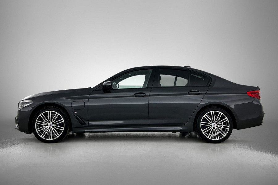 BMW 5 Serie 530e M-Sport High Executive(Dealer OnderH, Panorama, Adaptive Cruise, Harman/ Kardon, Head-up, 360 camera, Etc)