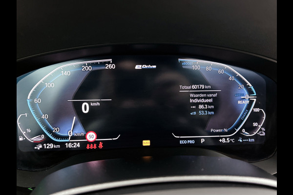 BMW 5 Serie 530e M-Sport High Executive(Dealer OnderH, Panorama, Adaptive Cruise, Harman/ Kardon, Head-up, 360 camera, Etc)