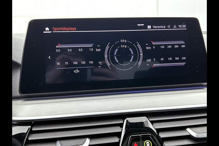 BMW 5 Serie 530e M-Sport High Executive(Dealer OnderH, Panorama, Adaptive Cruise, Harman/ Kardon, Head-up, 360 camera, Etc)