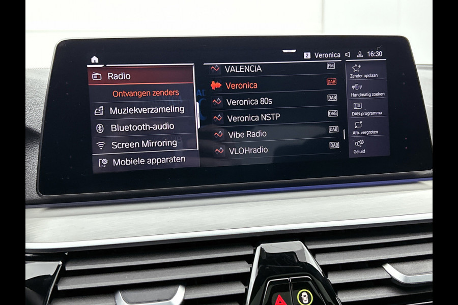 BMW 5 Serie 530e M-Sport High Executive(Dealer OnderH, Panorama, Adaptive Cruise, Harman/ Kardon, Head-up, 360 camera, Etc)