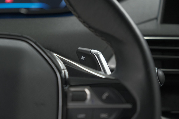 Peugeot 3008 PureTech 130 EAT6 Blue Lease Premium | Camera | Apple Carplay | Parkeersensoren | Climate Control
