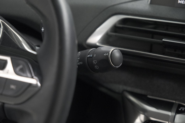 Peugeot 3008 PureTech 130 EAT6 Blue Lease Premium | Camera | Apple Carplay | Parkeersensoren | Climate Control