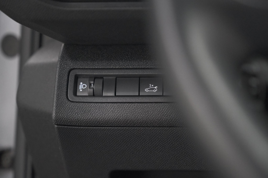 Peugeot 3008 PureTech 130 EAT6 Blue Lease Premium | Camera | Apple Carplay | Parkeersensoren | Climate Control
