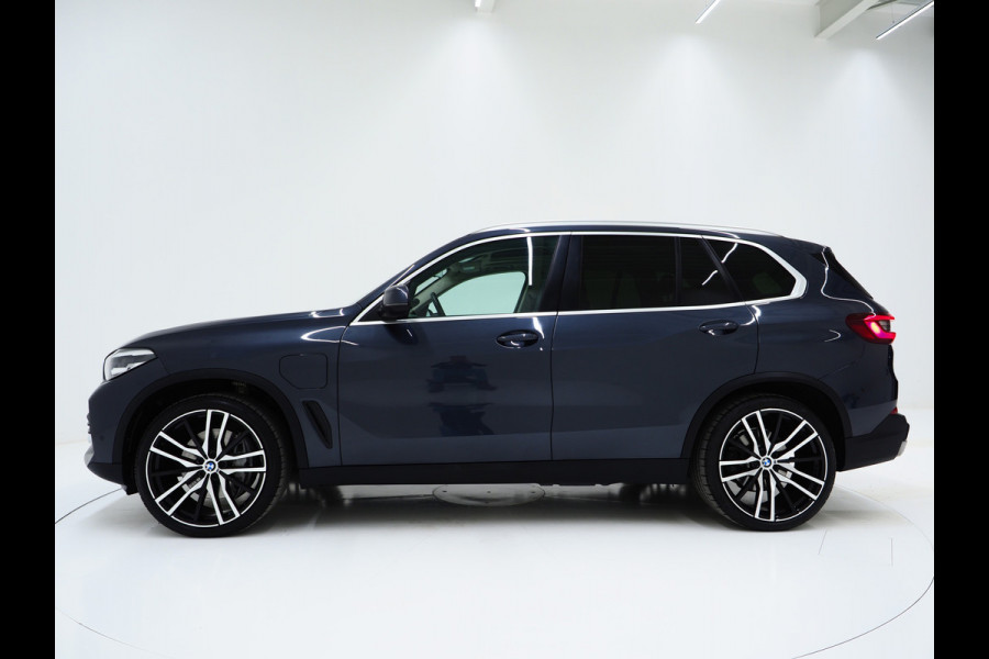 BMW X5 xDrive45e High Executive | Panoramadak | Luchtvering | Leder | Camera | Keyless | Adaptive Cruise | Carplay
