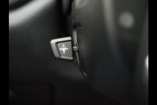 BMW X5 xDrive45e High Executive | Panoramadak | Luchtvering | Leder | Camera | Keyless | Adaptive Cruise | Carplay