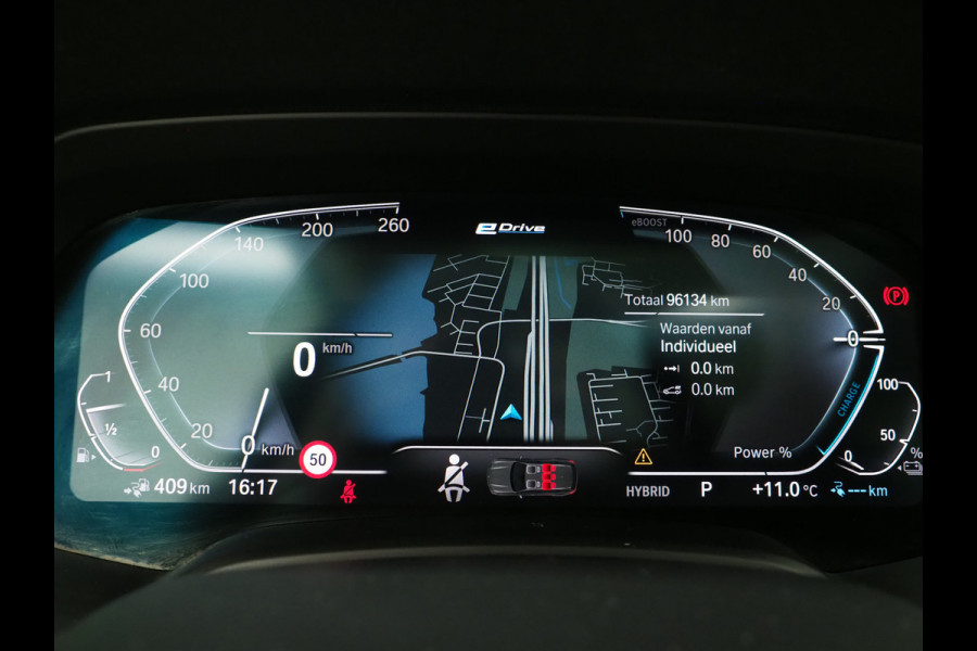 BMW X5 xDrive45e High Executive | Panoramadak | Luchtvering | Leder | Camera | Keyless | Adaptive Cruise | Carplay