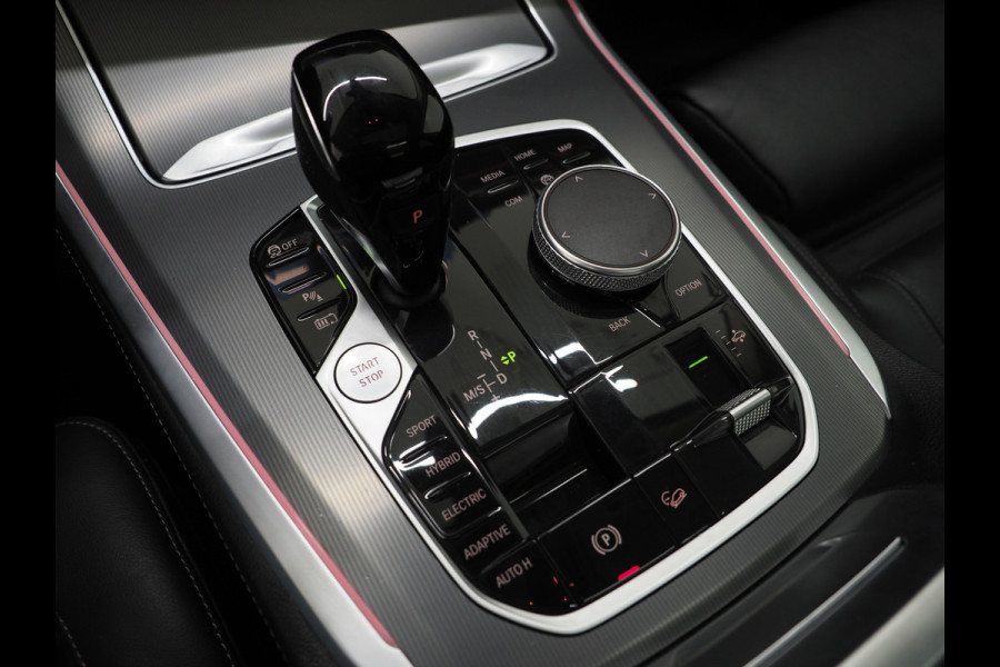 BMW X5 xDrive45e High Executive | Panoramadak | Luchtvering | Leder | Camera | Keyless | Adaptive Cruise | Carplay