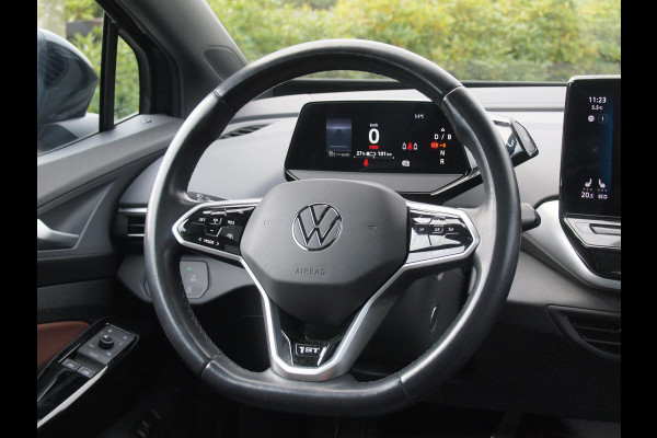 Volkswagen ID.4 First Max 77 kWh | SOH 91% | Panoramadak | Head-Up Display | Sfeerverlichting | 360 Camera |