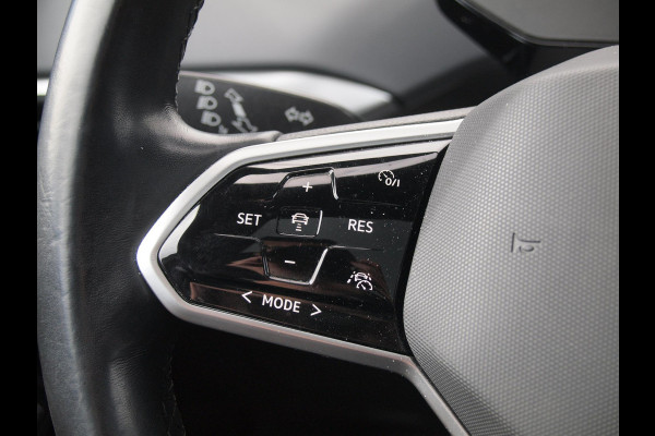 Volkswagen ID.4 First Max 77 kWh | SOH 91% | Panoramadak | Head-Up Display | Sfeerverlichting | 360 Camera |