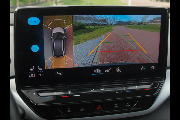Volkswagen ID.4 First Max 77 kWh | SOH 91% | Panoramadak | Head-Up Display | Sfeerverlichting | 360 Camera |