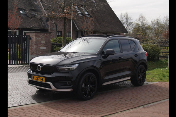 Volvo XC40 Recharge P8 AWD R-Design | SOH 92% | Panoramadak | Harman Kardon | Trekhaak | 360 Camera |