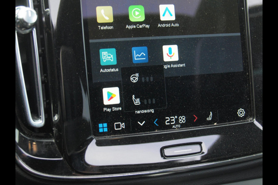 Volvo XC40 Recharge P8 AWD R-Design | SOH 92% | Panoramadak | Harman Kardon | Trekhaak | 360 Camera |