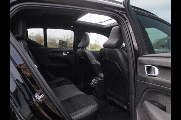 Volvo XC40 Recharge P8 AWD R-Design | SOH 92% | Panoramadak | Harman Kardon | Trekhaak | 360 Camera |