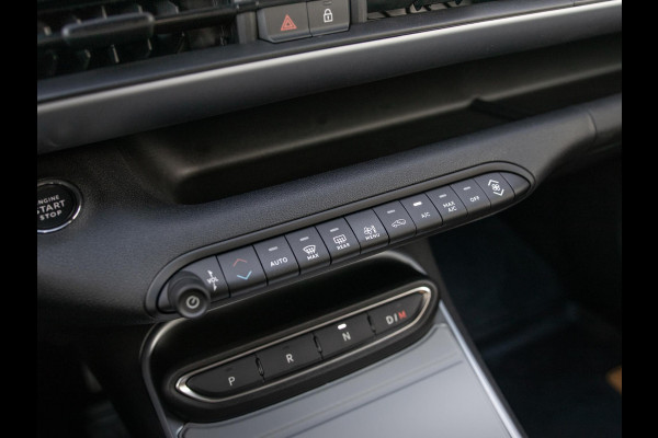 Jeep Avenger 1.2T 4xe The North Face | Actieprijs! | Clima | Apple Carplay | Adapt. Cruise | Elektr. A-Klep | Keyless | Navi | Stoel&Stuurverwarming